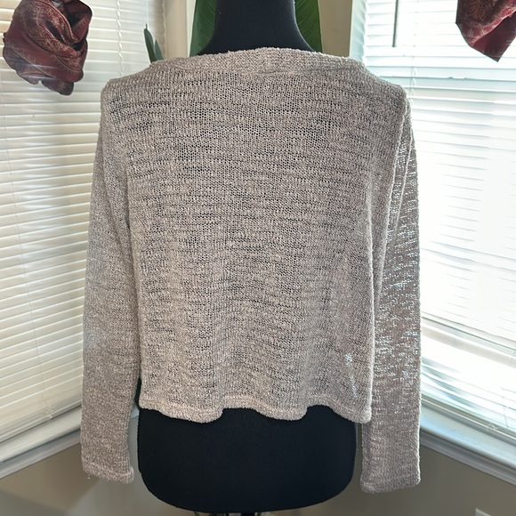 Super cute mesh crop top - Picture 4 of 5